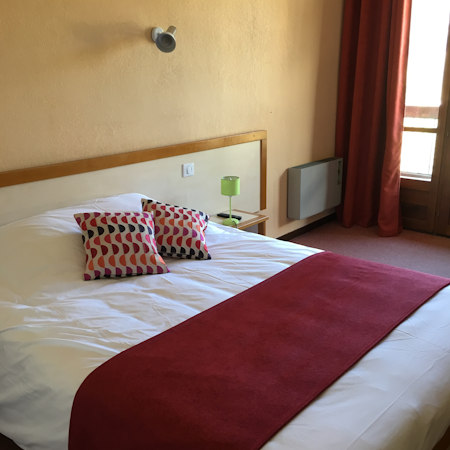 1-chambre-hotel-ispagnac